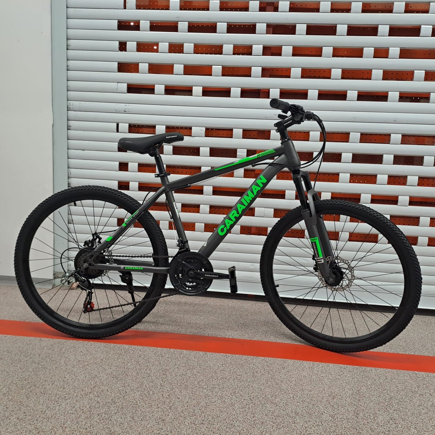 Bicicleta Caraiman 26 MTS cu 21 Viteze